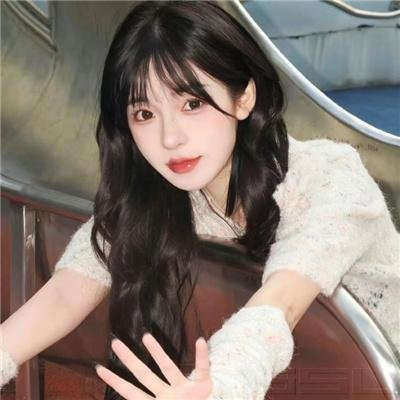 坐在门口的幽灵